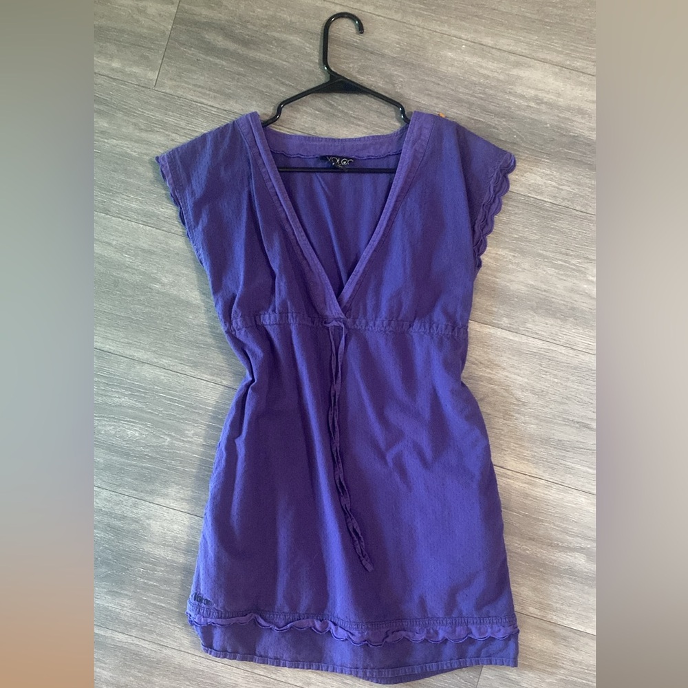 Volcom purple size XS y2k blouse shirt 🍇